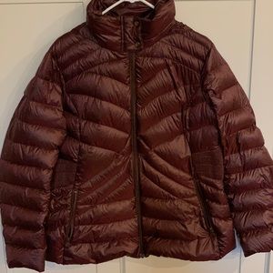Ana puffer jacket packable premium down (plus)
